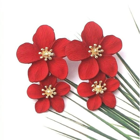 Color Glee Jewelry - Mallory Jess Tiered Red Flower Earrings Gift Packaged